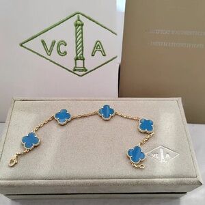 Van Cleef & Arpels Azure Blue and Gold Clover Bracelet